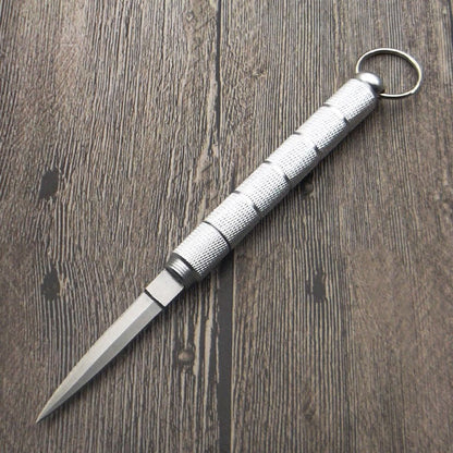 EZÜST SZÍNŰ KÉS KUPAKKAL